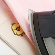 サンエックス「ワッペンシリーズ」ほわほわワッペンステッカー　使用イメージ（C）2025 SAN-X CO., LTD. ALL RIGHTS RESERVED.