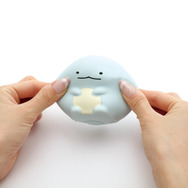 すみっコぐらし「グミグミパーティー」ぷにぷにマスコット　使用イメージ（C）2025 SAN-X CO., LTD. ALL RIGHTS RESERVED.