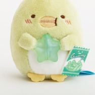 すみっコぐらし「グミグミパーティー」てのりぬいぐるみ　ぺんぎん？（C）2025 SAN-X CO., LTD. ALL RIGHTS RESERVED.