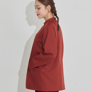 TVアニメ『らんま1/2』× earth music＆ecology Japan Label「チャイナシャツジャケット」ボルドー　着用イメージ（C）高橋留美子・小学館/「らんま1/2」製作委員会