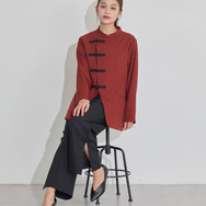 TVアニメ『らんま1/2』× earth music＆ecology Japan Label「チャイナパンツ」ブラック　着用イメージ（C）高橋留美子・小学館/「らんま1/2」製作委員会