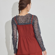 TVアニメ『らんま1/2』× earth music＆ecology Japan Label「チャイナビスチェ」ボルドー　着用イメージ（C）高橋留美子・小学館/「らんま1/2」製作委員会