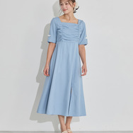 TVアニメ『らんま1/2』× earth music＆ecology Japan Label「チャイナワンピース」ライトブルー　着用イメージ（C）高橋留美子・小学館/「らんま1/2」製作委員会