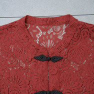 TVアニメ『らんま1/2』× earth music＆ecology Japan Label「チャイナレースシャツ」ボルドー（C）高橋留美子・小学館/「らんま1/2」製作委員会