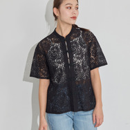 TVアニメ『らんま1/2』× earth music＆ecology Japan Label「チャイナレースシャツ」ブラック　着用イメージ（C）高橋留美子・小学館/「らんま1/2」製作委員会