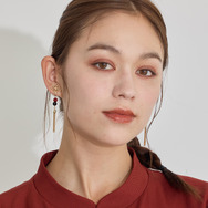 TVアニメ『らんま1/2』× earth music＆ecology Japan Label「イヤリング」使用イメージ（C）高橋留美子・小学館/「らんま1/2」製作委員会