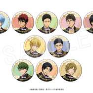 TVアニメ『黒子のバスケ』トレーディング箔押し風マット缶バッジ　JF2026黒スーツver.（TypeA）（C）藤巻忠俊／集英社・黒子のバスケ製作委員会