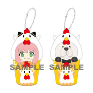 TV アニメ『SPY×FAMILY』 キャンペーン　@Loppi・HMV&BOOKS online オリジナルグッズ「なりきり！からあげクン ミニぬいキーホルダーセット」（C）遠藤達哉/集英社・SPY×FAMILY 製作委員会（C）Lawson, Inc.