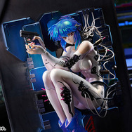 「攻殻機動隊(原作) 草薙素子 1/7スケール 完成品フィギュア」