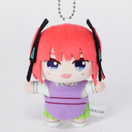 映画『五等分の花嫁』中野二乃 ちょこんと！ぬいぐるみマスコット（制服エプロンver.）（C）春場ねぎ・講談社／映画「五等分の花嫁」製作委員会