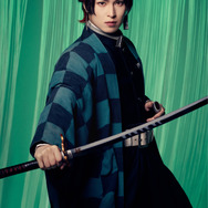 「舞台『鬼滅の刃』其ノ陸 柱稽古」竈門炭治郎役 ： 阪本奨悟