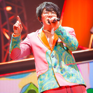 超人的シェアハウスストーリー『カリスマ』ライブツアー「カリスマガンボツアー」レポート／Photo by江藤はんな