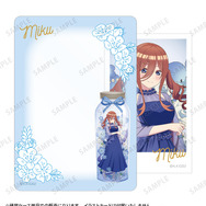 TVスペシャルアニメ『五等分の花嫁＊』描き下ろし 中野三玖 ハーバリウムver. B8硬質ケース