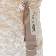 サンリオキャラクターズ×Green Parks 「チャーム付きベロアバッグ」ハローキティ