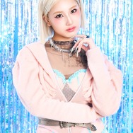 TVアニメ『メダリスト』第2期HANAスペシャルコラボビジュアル MOMOKA