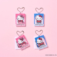 2 枚組アクリルキーホルダー（全2種）