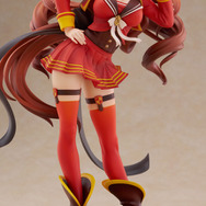 「ウマ娘 プリティーダービー マルゼンスキー 勝負服Ver. 1/7スケール 完成品フィギュア」27,500円(税込)