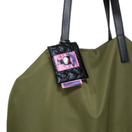 サンリオキャラクターズ　つやつやキルトポーチ　全6種