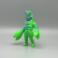 MAX TOY バルタン星人