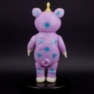 ブースカ(蓄光パープル)/11,000円(税込)