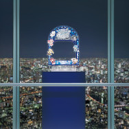 「東京スカイツリー×魔法少女まどか☆マギカ　月夜のワルツ」天望デッキ・天望回廊内の展示装飾　天望回廊 フロア450 ミニフォトスポット「記憶のフィナーレ」