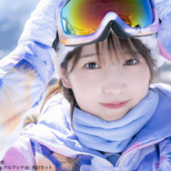 「内田真礼 公式FCビジュアルブック（仮）」先行イメージカット