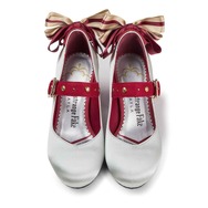 「Fate／strange Fake アイコニック シューズ オブジェ パンプス」セイバー[SV]