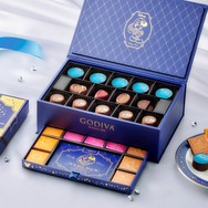 アソートメント 9粒入　5,500円/ グランプラス 23粒入　12,000円/ お皿＆アソートメント 6粒入　5,800円/ ぬいぐるみキーチェーン　3,100円