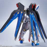 「METAL ROBOT魂 ＜SIDE MS＞ ストライクフリーダムガンダム [Re:Coordinate]」19,800円（税込）