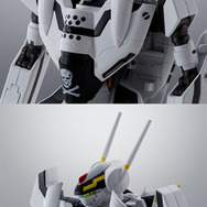 HI-METAL R　VF-0Sフェニックス(ロイ・フォッカー機) ＋ QF-2200D-B ゴースト