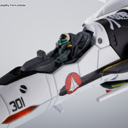 HI-METAL R　VF-0Sフェニックス(ロイ・フォッカー機) ＋ QF-2200D-B ゴースト