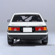 頭文字D」トレノ（AE86）を再現…完成度の高ッ！ 1/18サイズのミニカー