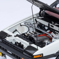 頭文字D」トレノ（AE86）を再現…完成度の高ッ！ 1/18サイズのミニカー