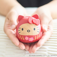 ハローキティ 木製だるま