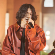 第75回NHK紅白歌合戦　米津玄師「さよーならまたいつか！」 パフォーマンス写真