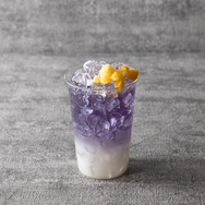 「機動戦士ガンダム 閃光のハサウェイ キルケーの魔女 カフェ」レーン：バイオレットホワイトドリンク