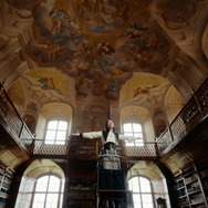 MV「「The Story of Us」場面写真