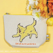 サガラ刺繍ポーチ 2,800円(税込)（C）高松美咲／講談社 （C）高松美咲・講談社／「スキップとローファー」製作委員会