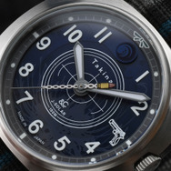 「リコリス・リコイル × KENTEX コラボウォッチ」井ノ上たきなモデル