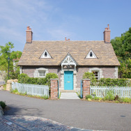 魔女の谷「魔女の家」© Studio Ghibli