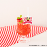 TREASURE×HAPIDANBUI CAFE「ストロベリーアイスティー」