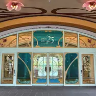 東京ディズニーシー・ファンタジースプリングスホテル メインエントランス装飾（イメージ）