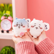 「ちいかわだらけくじ」E賞：全身ぬいぐるみバッジ