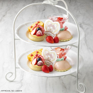 「マイメロディデザートプレート」ご提供イメージ（画像は2名様分）