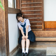 坂倉花 1st写真集『Blooming』先行カット