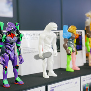 「EVA EXTRA 30」展示エリア＆出展ブース