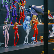 「EVA EXTRA 30」展示エリア＆出展ブース