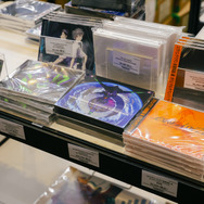 「EVA EXTRA 30」展示エリア＆出展ブース