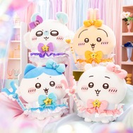 『まじかるちいかわ 超BIG！おすわりぬいぐるみ』（ちいかわ、ハチワレ、うさぎ、モモンガ）