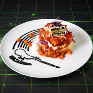 「機動戦士Gundam GQuuuuuuX Cafe －each choice of justice－」SIDE:A限定メニュー「VICTORYチキンオーバーライス」